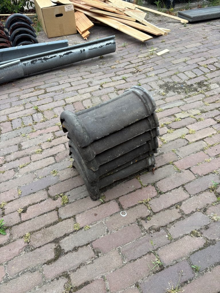 Nokvorsten, Ophalen, Steen of Klei, Minder dan 5 m², Dakpannen
