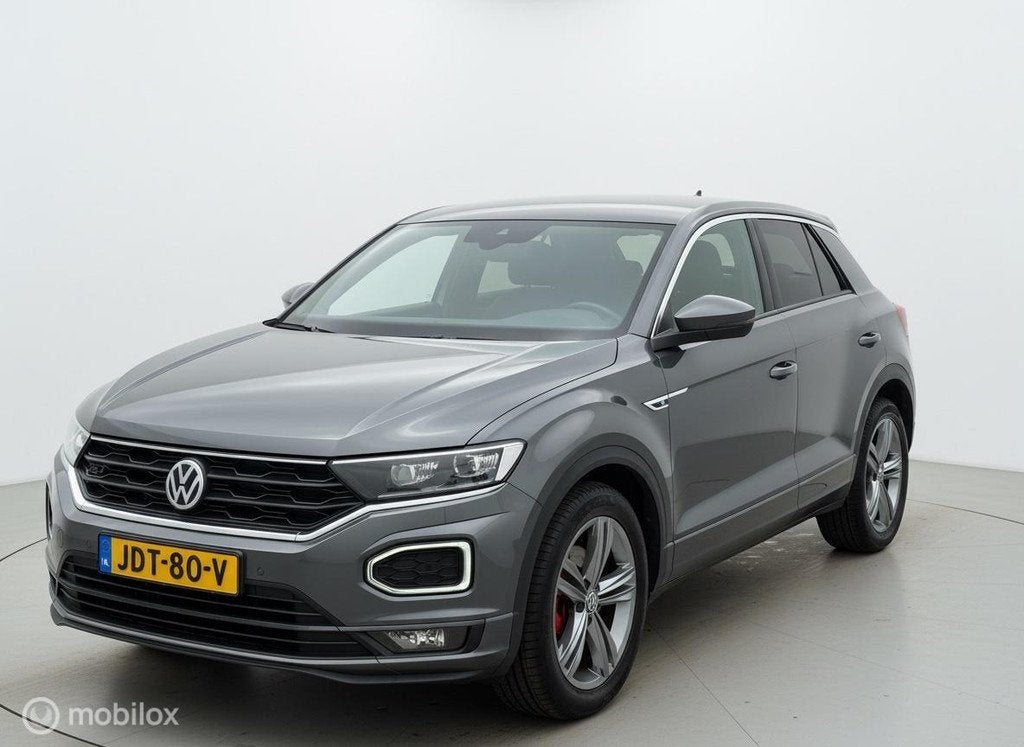 Volkswagen T-Roc 1.5 TSI R Line Business LED|ACC|DSG|STOELVE, Auto's, Volkswagen, Stof, 4 cilinders, 150 pk, Bedrijf