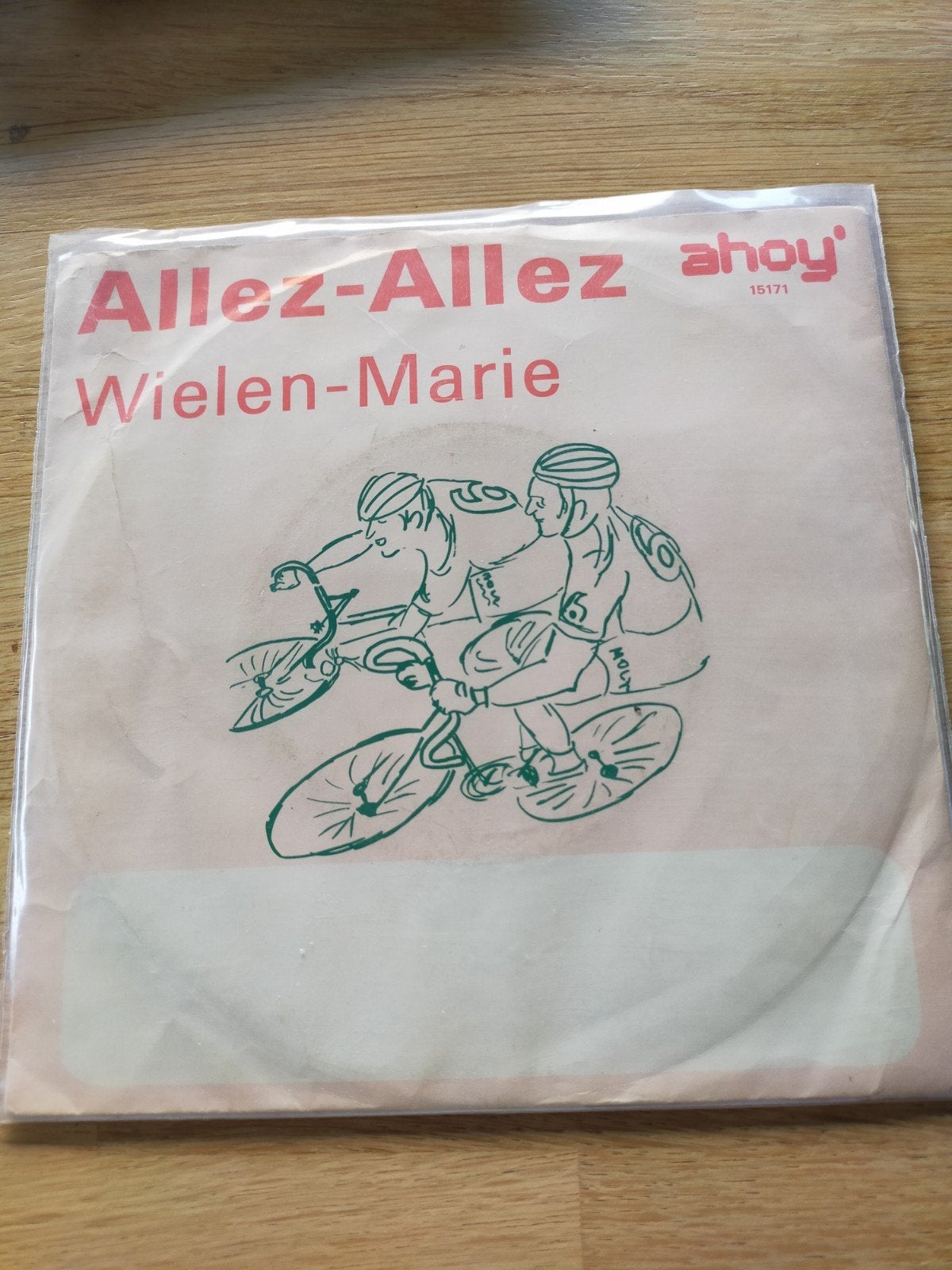 Ahoy , Allez Allez, Ophalen of Verzenden, Zo goed als nieuw, Nederlandstalig