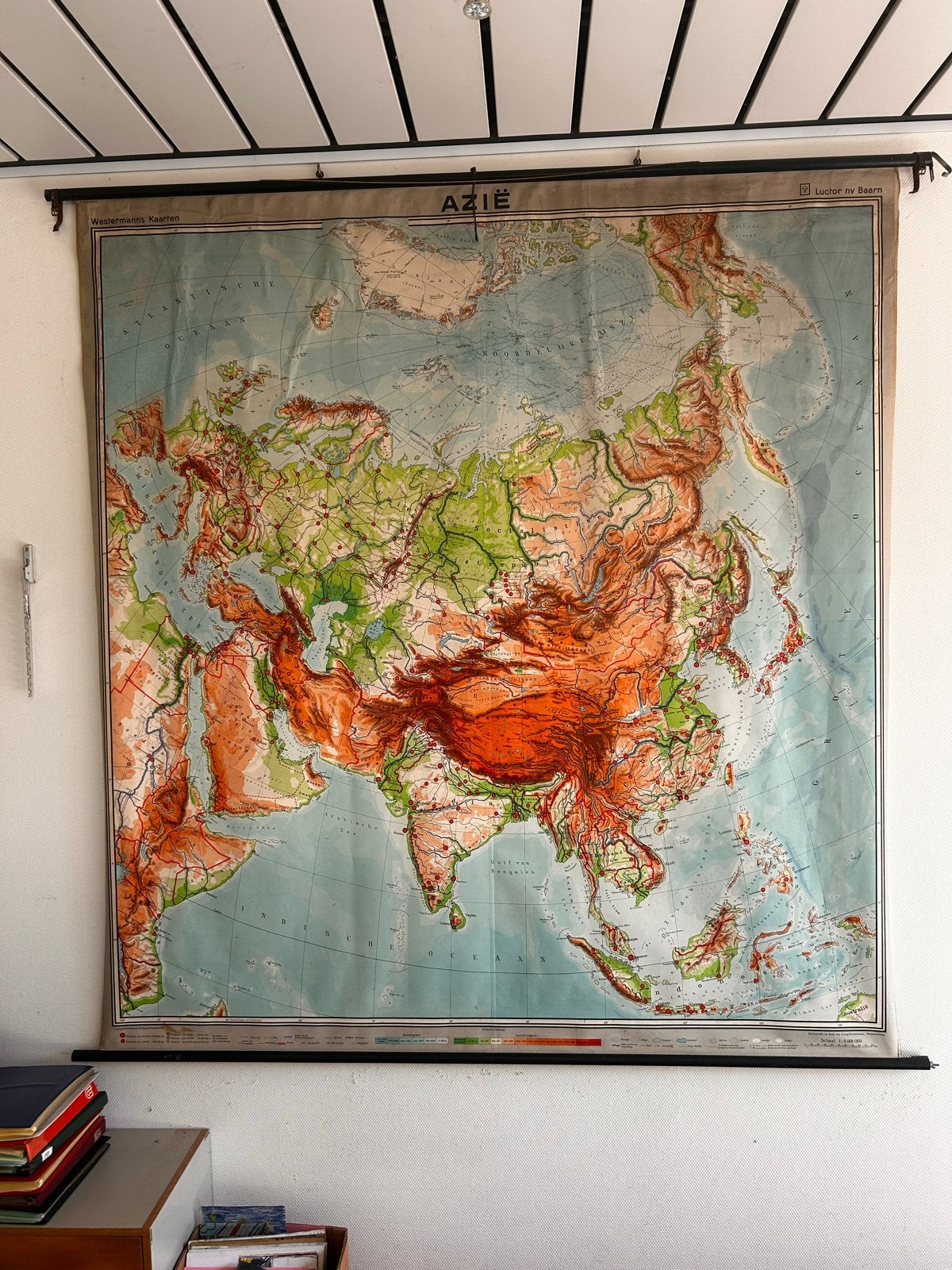 Antieke Wereldkaart Azië & Europa - George Westermann, Antiek en Kunst, Antiek | Schoolplaten, Ophalen, Aardrijkskunde