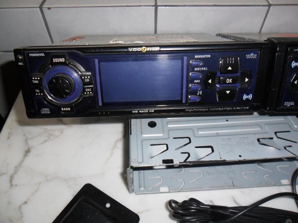 OUDE AUTORADIO'S, Ophalen, Gebruikt