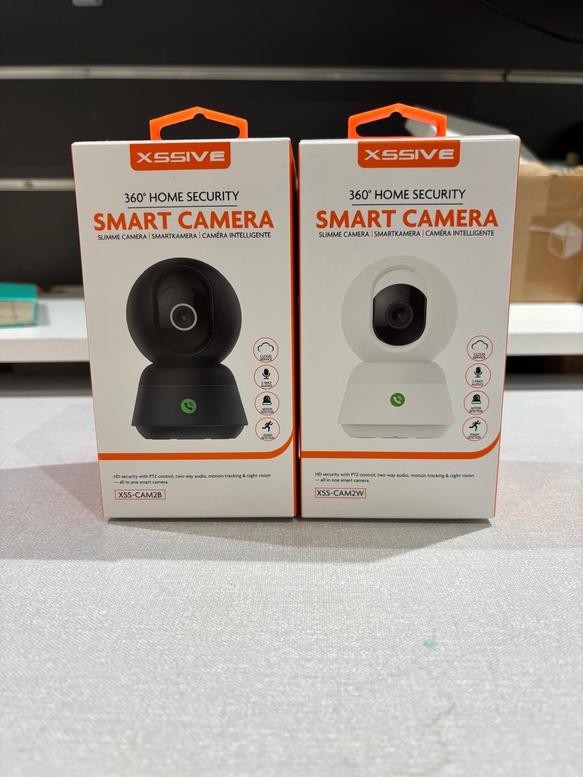 XSSIVE 360 Smart Home Beveiligingscamera (Zwart/Wit), Ophalen, Nieuw, Binnencamera
