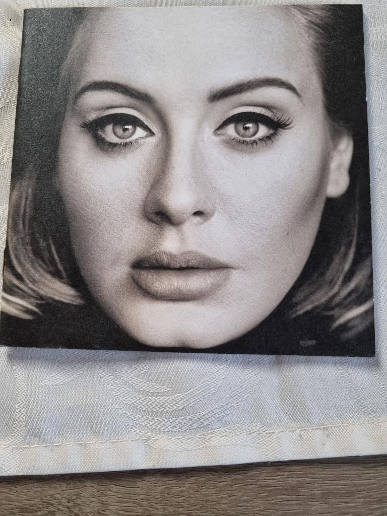cdś Adele, Andrea Bocelli, Christine and the queens, Ophalen of Verzenden, Zo goed als nieuw