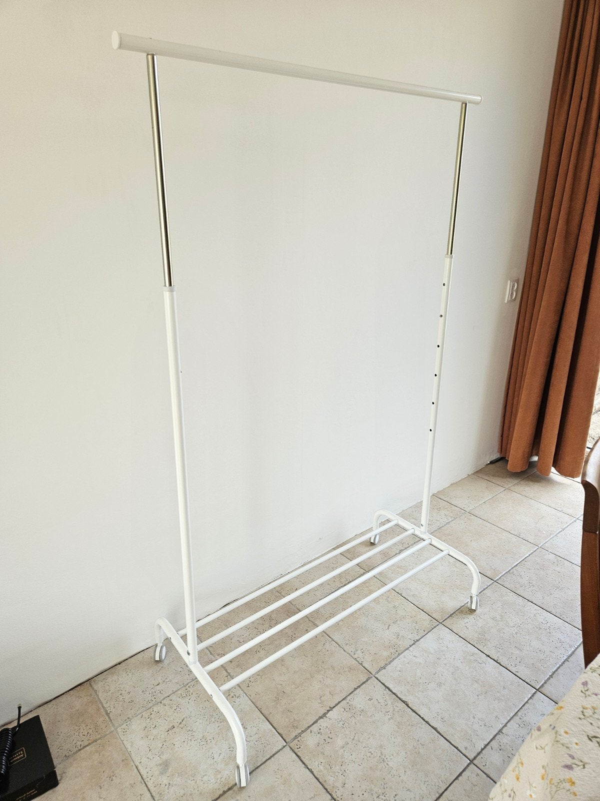 Kledingrek ikea Rigga, Kleding | Dames, Kledingrekken, Ophalen, Met wielen, Gebruikt