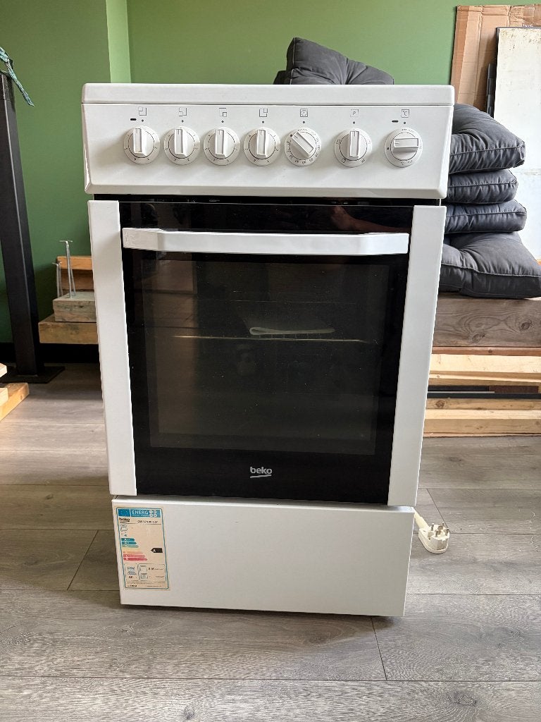 Beko Elektronisch fornuis met Keramische kookplaat, Witgoed en Apparatuur, Ophalen, Gebruikt, Keramisch, 4 kookzones