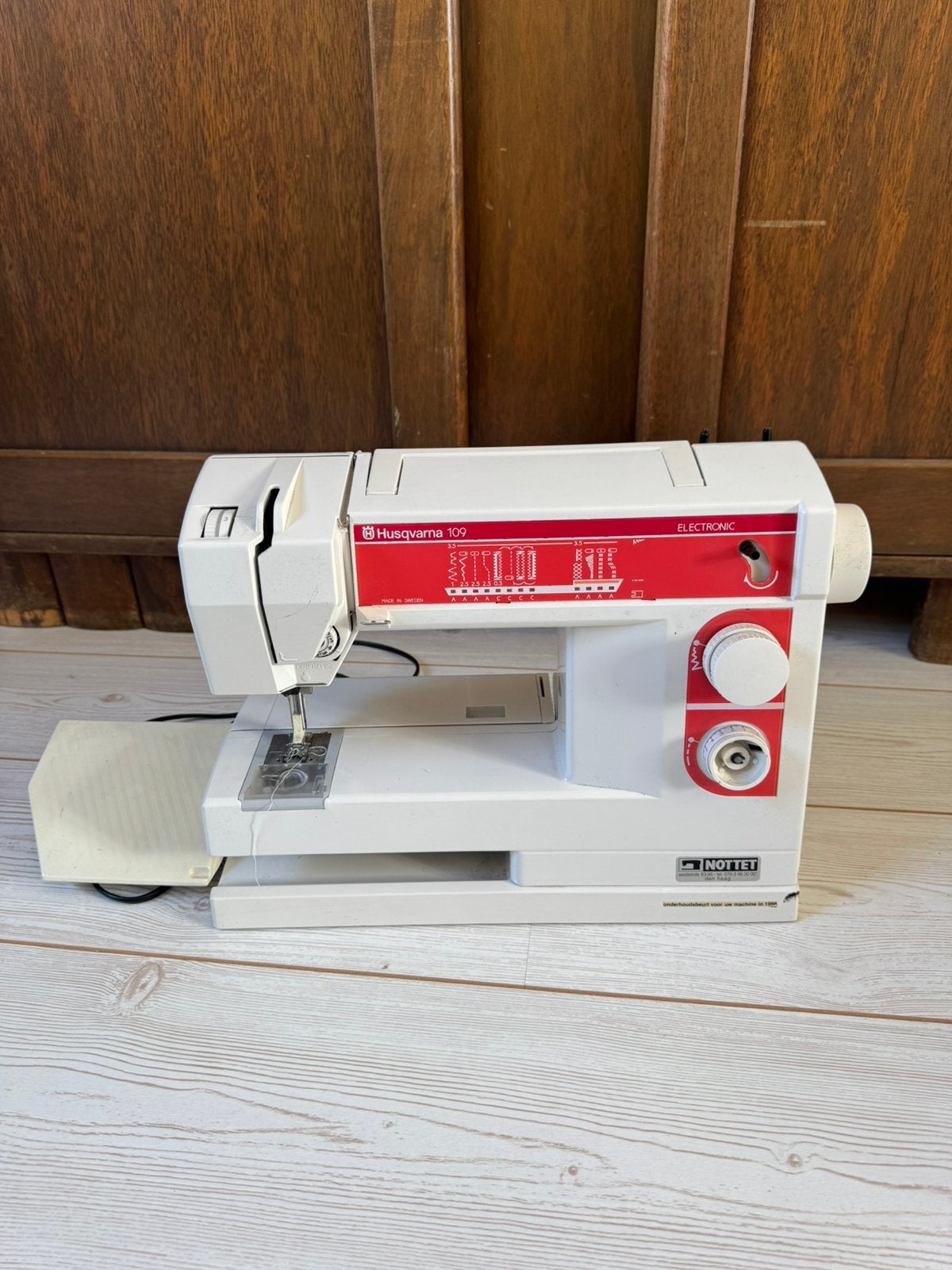 Naaimachine Husqvarna, Hobby en Vrije tijd, Ophalen of Verzenden, Gebruikt, Naaimachine, Husqvarna