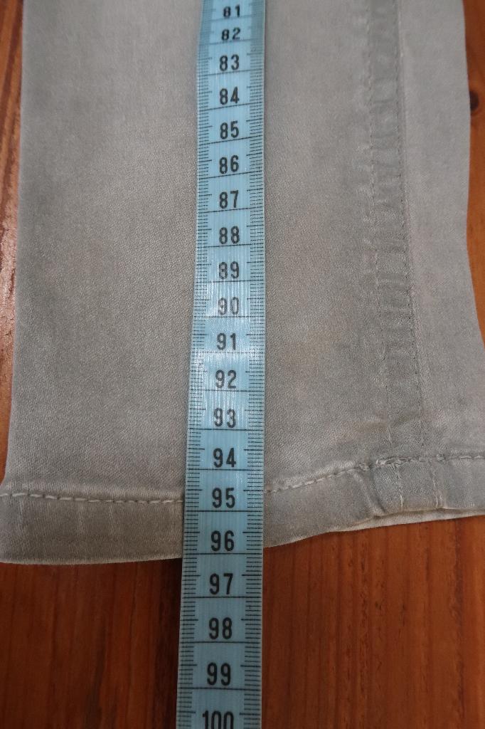 Marccain lichtgrijze broek maat 1 S, Ophalen of Verzenden, Zo goed als nieuw, Maat 36 (S), Marccain