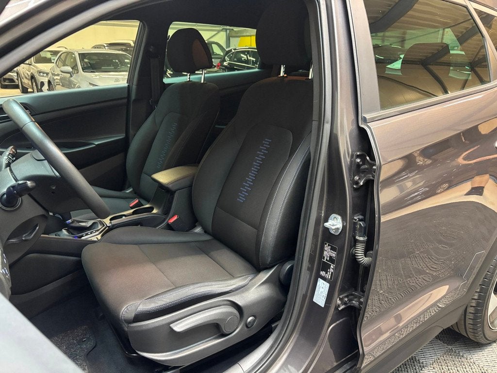 Hyundai TUCSON 1.6 T-GDi|Automaat|Cruise|Carplay|Stoelverw|C, Auto's, Hyundai, Stof, Gebruikt, 4 cilinders, Bedrijf