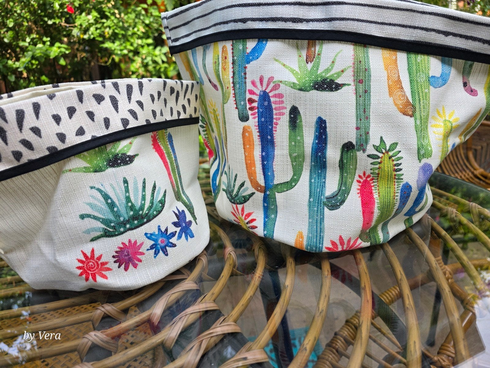 2 manden of bloempothouders nieuw!, Textiel, Rond, Nieuw, Ophalen of Verzenden