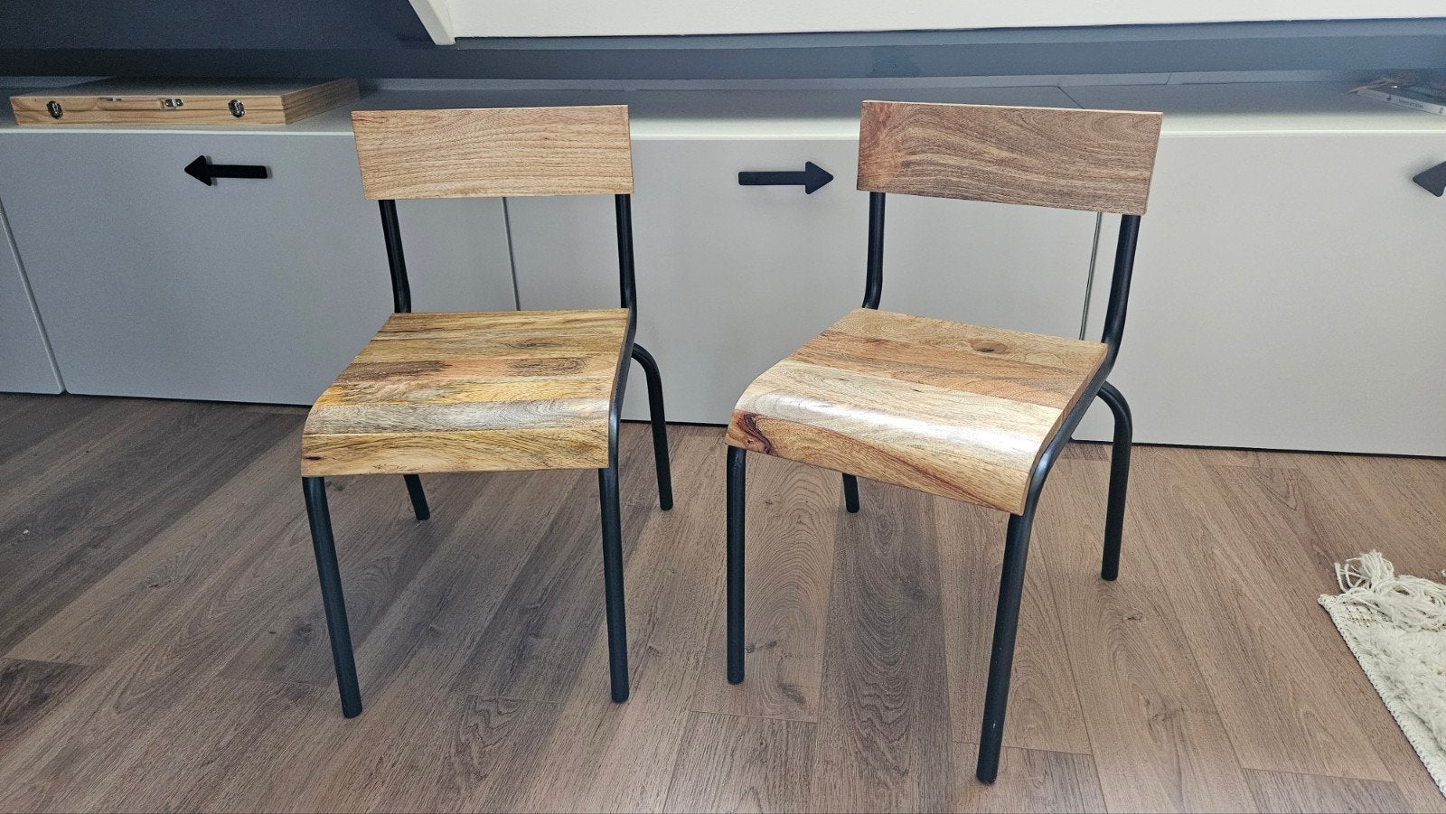 KidsDepot Stoeltjes Zwart - Houten Zitting en Rugleuning, Ophalen, Gebruikt, Stoel(en)