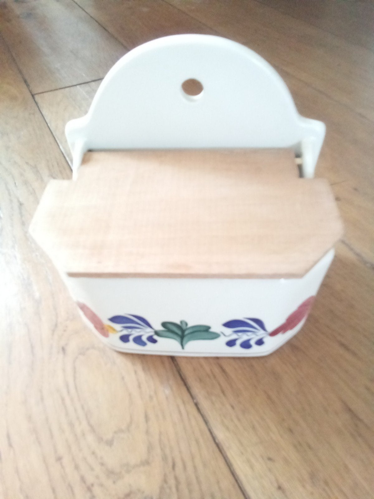 Vintage Boch Beerenbont zoutbakje met houten deksel, Antiek en Kunst, Ophalen
