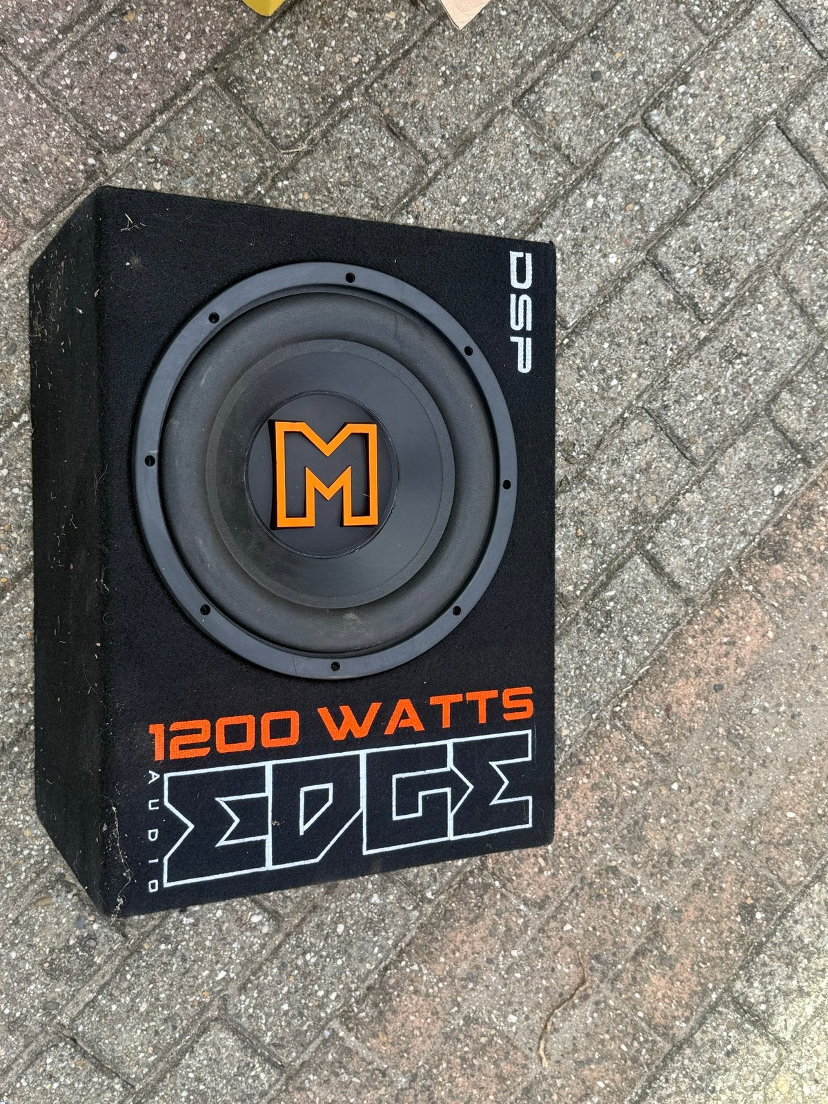 Edge Audio 1200 Watt DSP Subwoofer met Versterker, Ophalen, Gebruikt