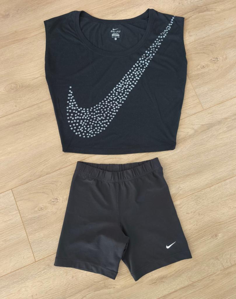 Nike - Sport set T-shirt en korte legging - mt s, Verzenden, Zwart, Overige typen, Nike