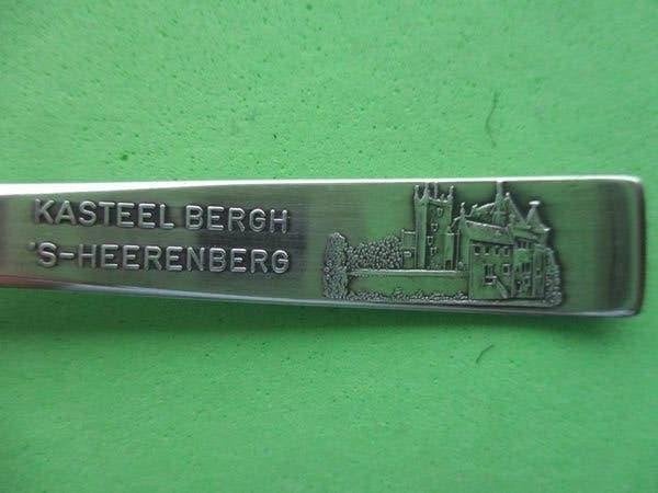 (A3918)  s Heerenberg Kasteel Bergh, Ophalen of Verzenden, Gebruikt, Overige materialen, Bestek
