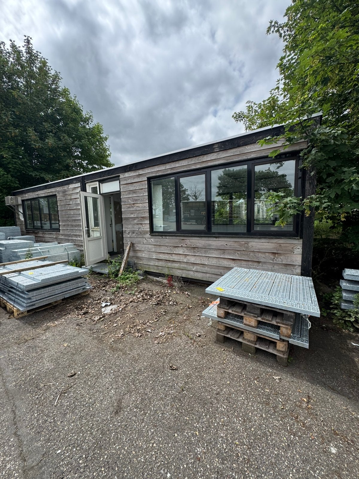 2 woonunit’s, Caravans en Kamperen, Stacaravans