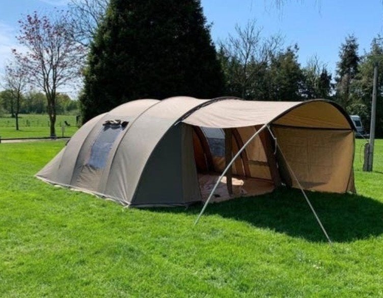 Falco Zeearend 6-persoons tent met 3 slaapcabines, Caravans en Kamperen, Tenten, Ophalen, Zo goed als nieuw, Tot en met 6