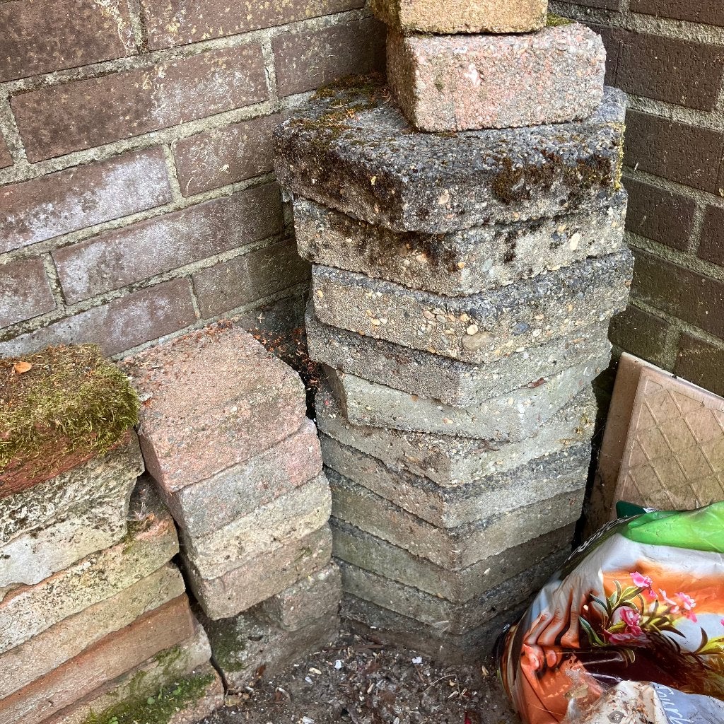 8 Kantige stenen, Tuin en Terras, Ophalen, Gebruikt, Overige materialen, Terrastegels