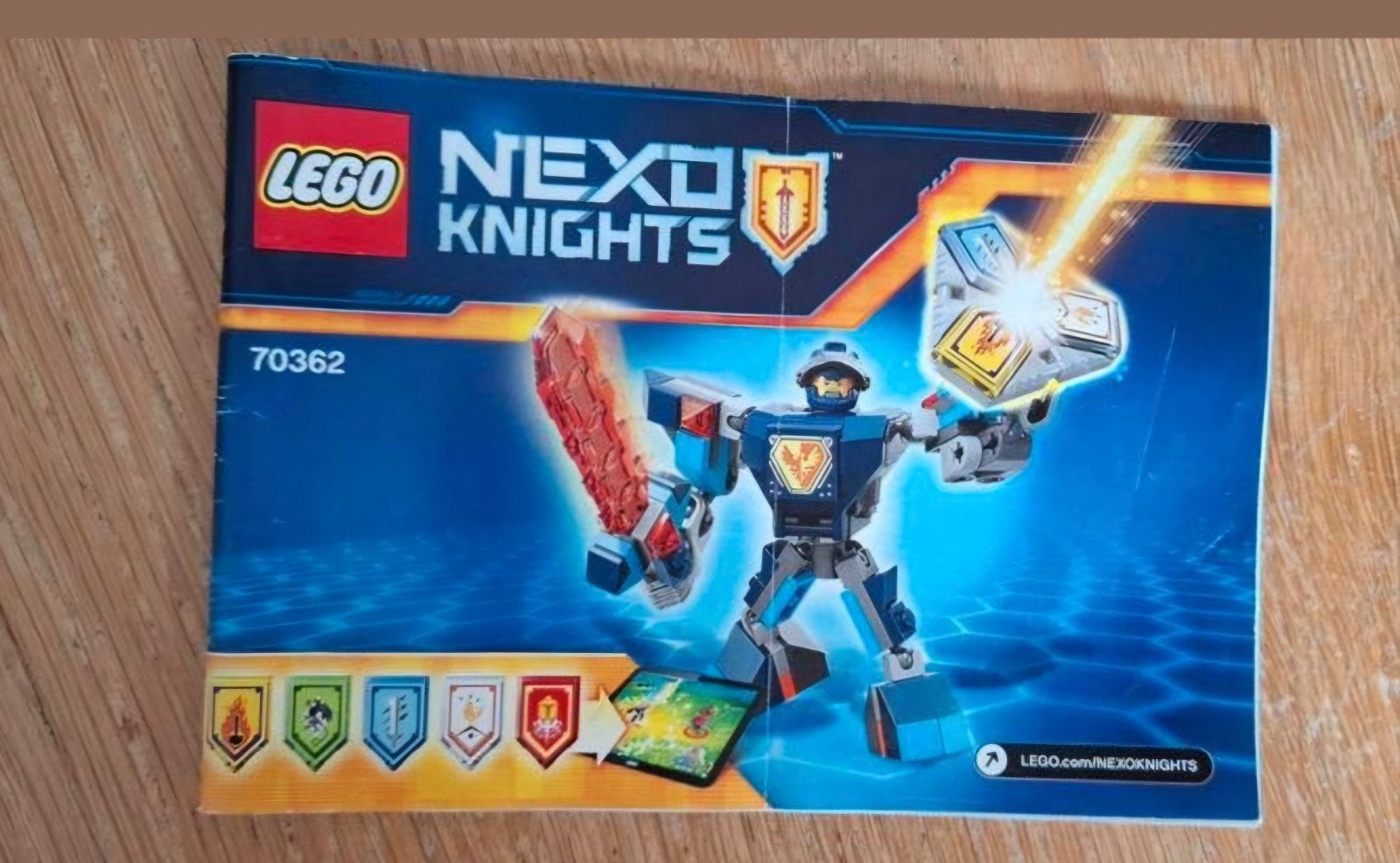 Lego Nexo Knights 70362
Strijdharnas Clay, Ophalen of Verzenden, Zo goed als nieuw