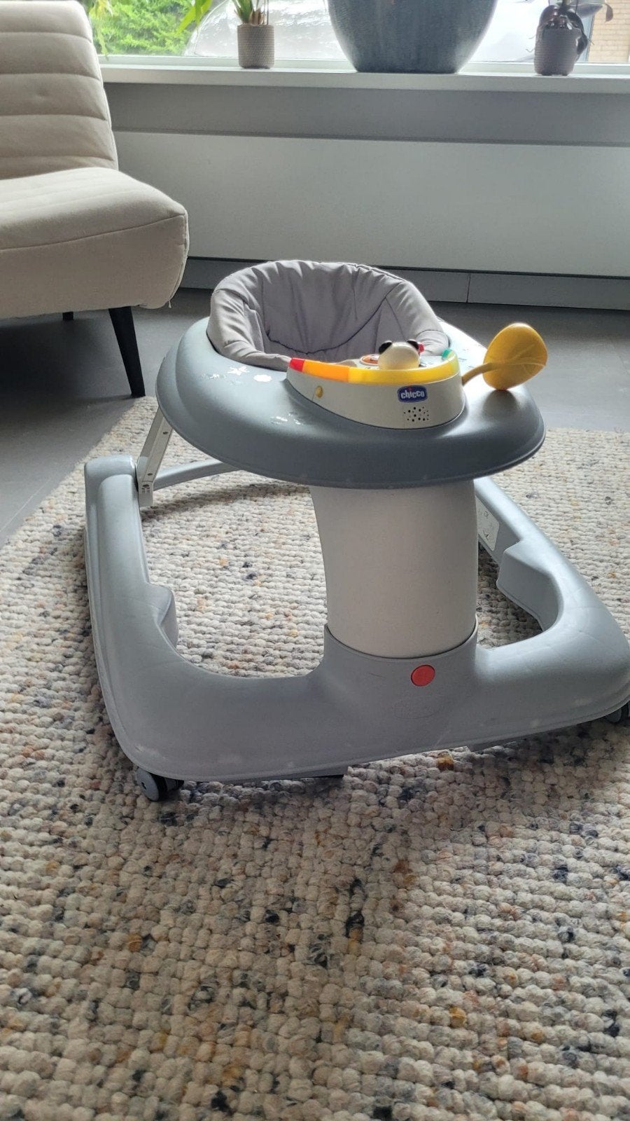 Chicco Baby Walker met Speelpaneel, Ophalen, Gebruikt