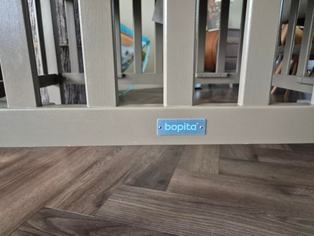 Bopita Ledikant Grijs - Zo goed als nieuw, Ophalen of Verzenden, Zo goed als nieuw, Ledikant