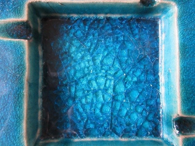 Groeneveldt asbak aardewerk keramiek blauw glas hemelsblauw, Ophalen of Verzenden