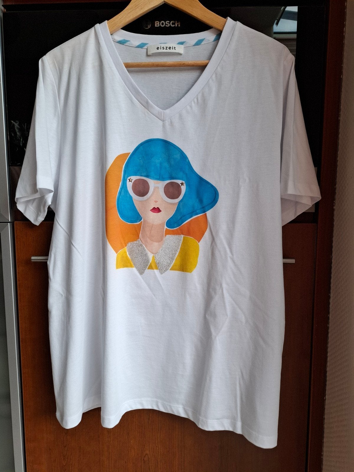 Nieuw Wit Eiszeit t-shirt 46, Wit, Maat 46/48 (XL) of groter, Nieuw, Ophalen of Verzenden