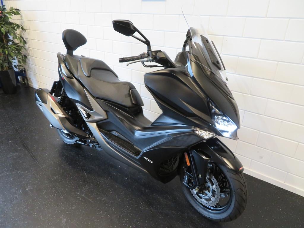 Kymco XCITING S 400 NIEUWSTAAT!, Scooter, Kymco, Bedrijf