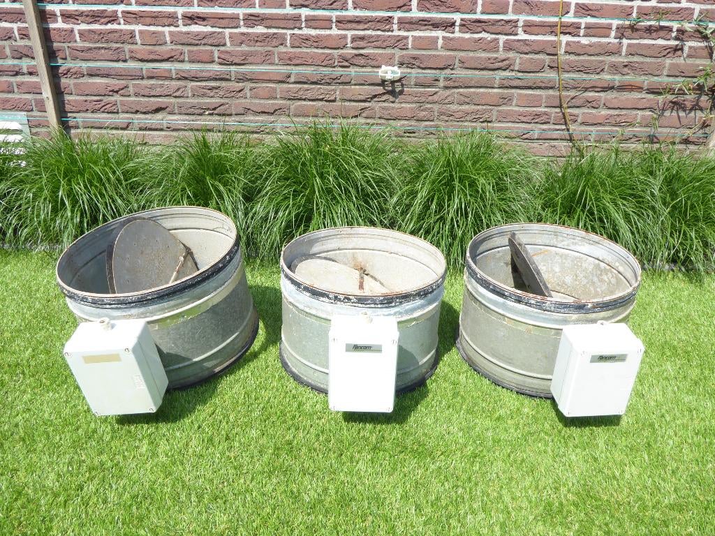 Elektrische kleppen v.v. Fancom servomotor | 3 st. | i.g.s., Ophalen, Zo goed als nieuw