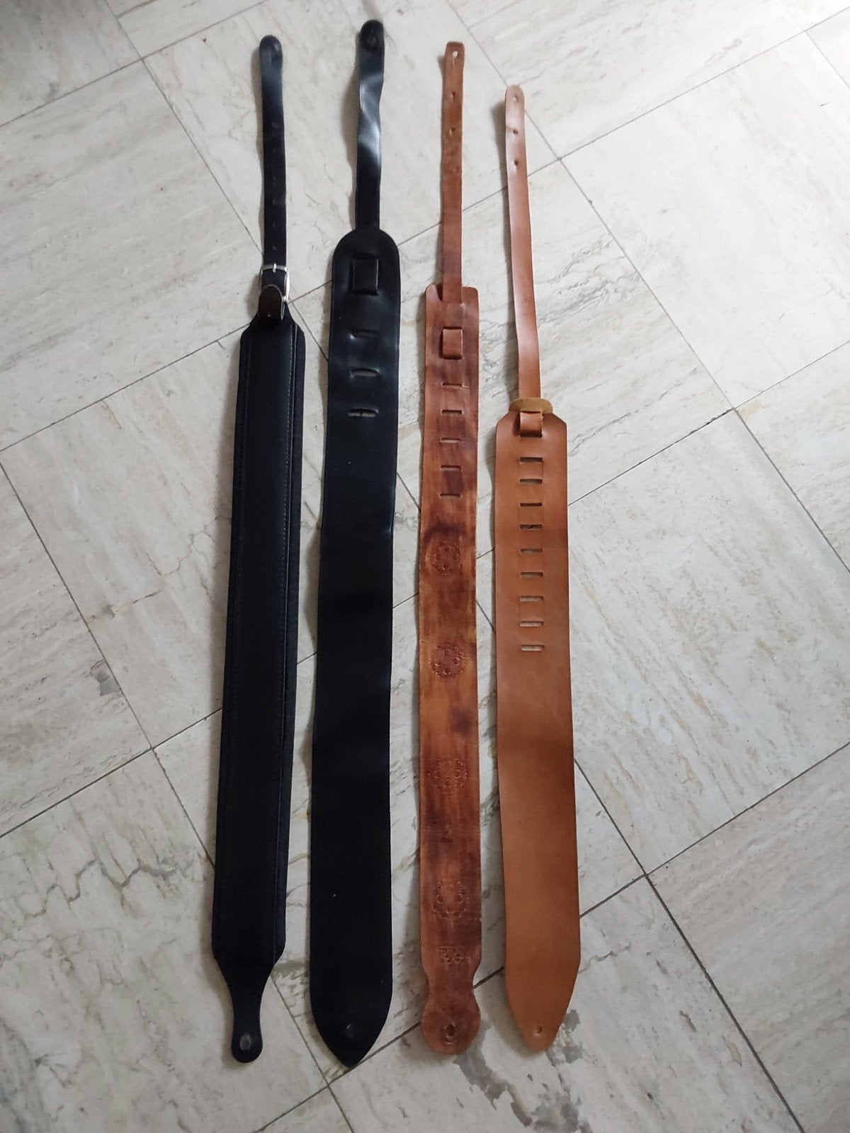 diverse gitaar/bas straps, Ophalen of Verzenden, Gebruikt, Elektrische basgitaar