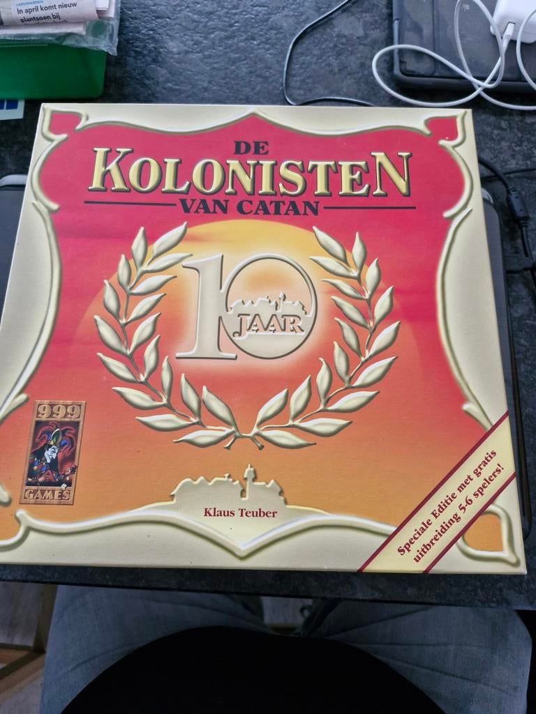De 10 jarig Jubileumeditie van Catan - Nieuw.zonder folie, Ophalen of Verzenden, Nieuw