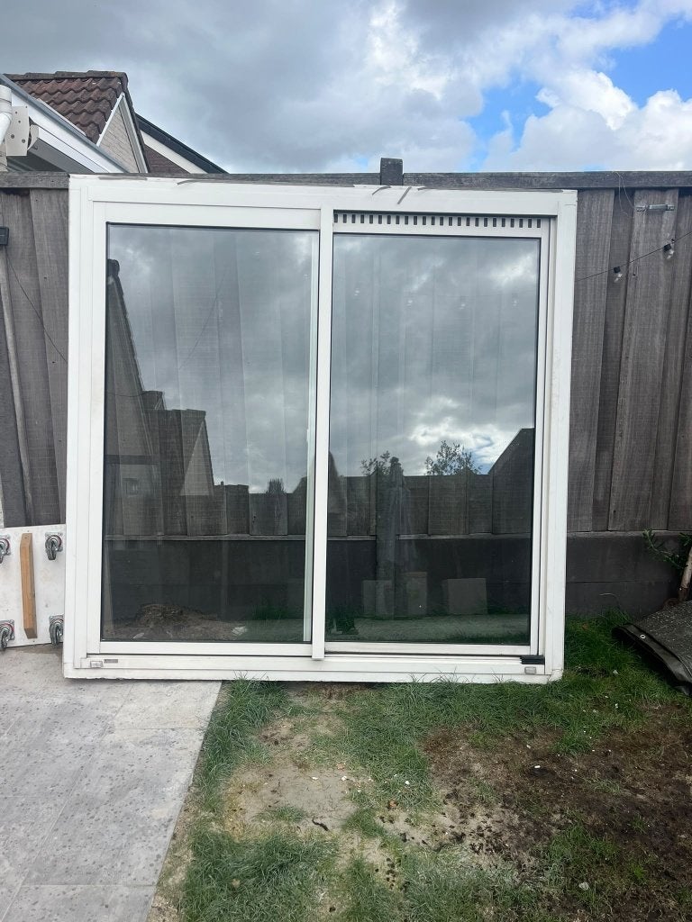 Kunststof schuifpui in houten kozijn te koop, Ophalen, Kunststof, Gebruikt, 225 cm of meer
