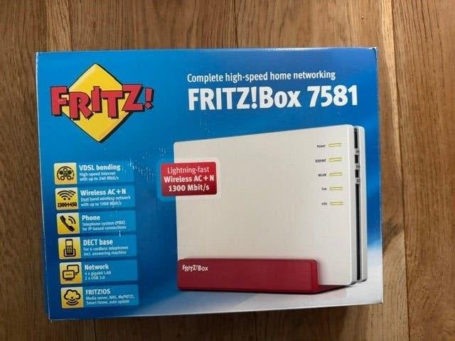 Fritz!Box 7581, Ophalen, Zo goed als nieuw, Router met modem, Fritz!Box (FritzBox)