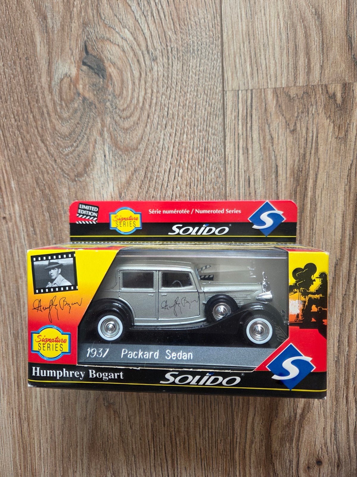 Solido 1937 Packard Sedan Humphrey Bogart Limited Edition, Ophalen of Verzenden, Nieuw, Auto, Solido