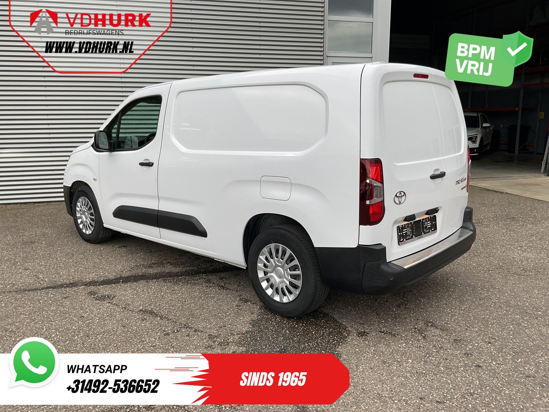 Toyota PROACE CITY Electric L2 50 kWh 340km WLTP Snellader/, Auto's, Stof, Gebruikt, Wit, Origineel Nederlands