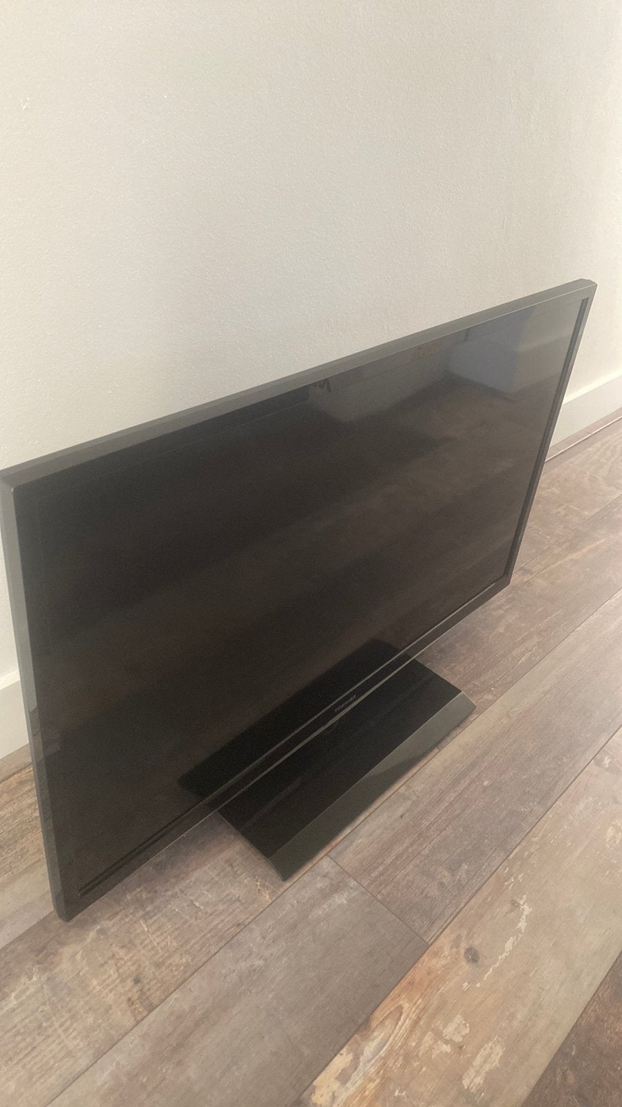 Toshiba televisie, Toshiba, 50 Hz, Ophalen of Verzenden, Zo goed als nieuw