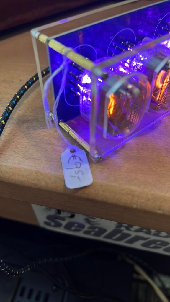 Nixie klokken, Huis en Inrichting, Woonaccessoires | Klokken, Ophalen, Gebruikt, Analoog, Wekker of Tafelklok