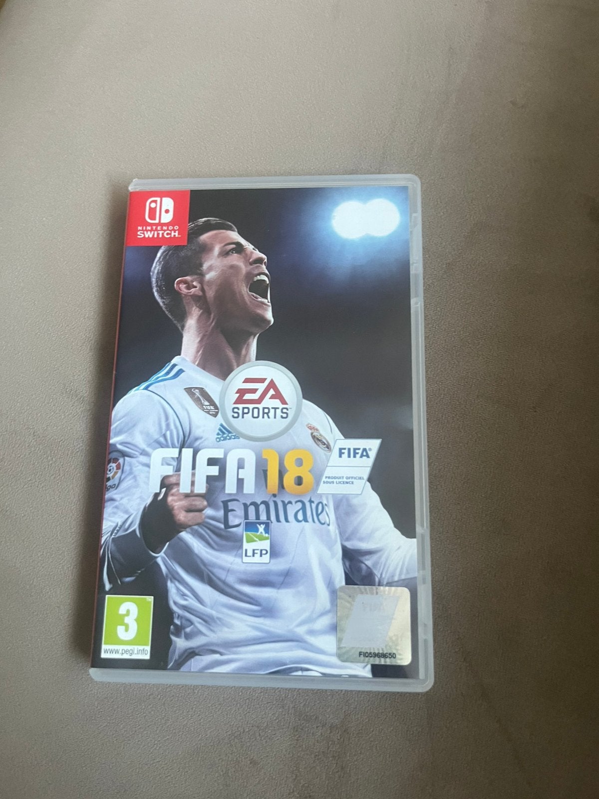 Fifa 18 Nintendo Swith, Nieuw, Ophalen of Verzenden, Sport, 3 spelers of meer