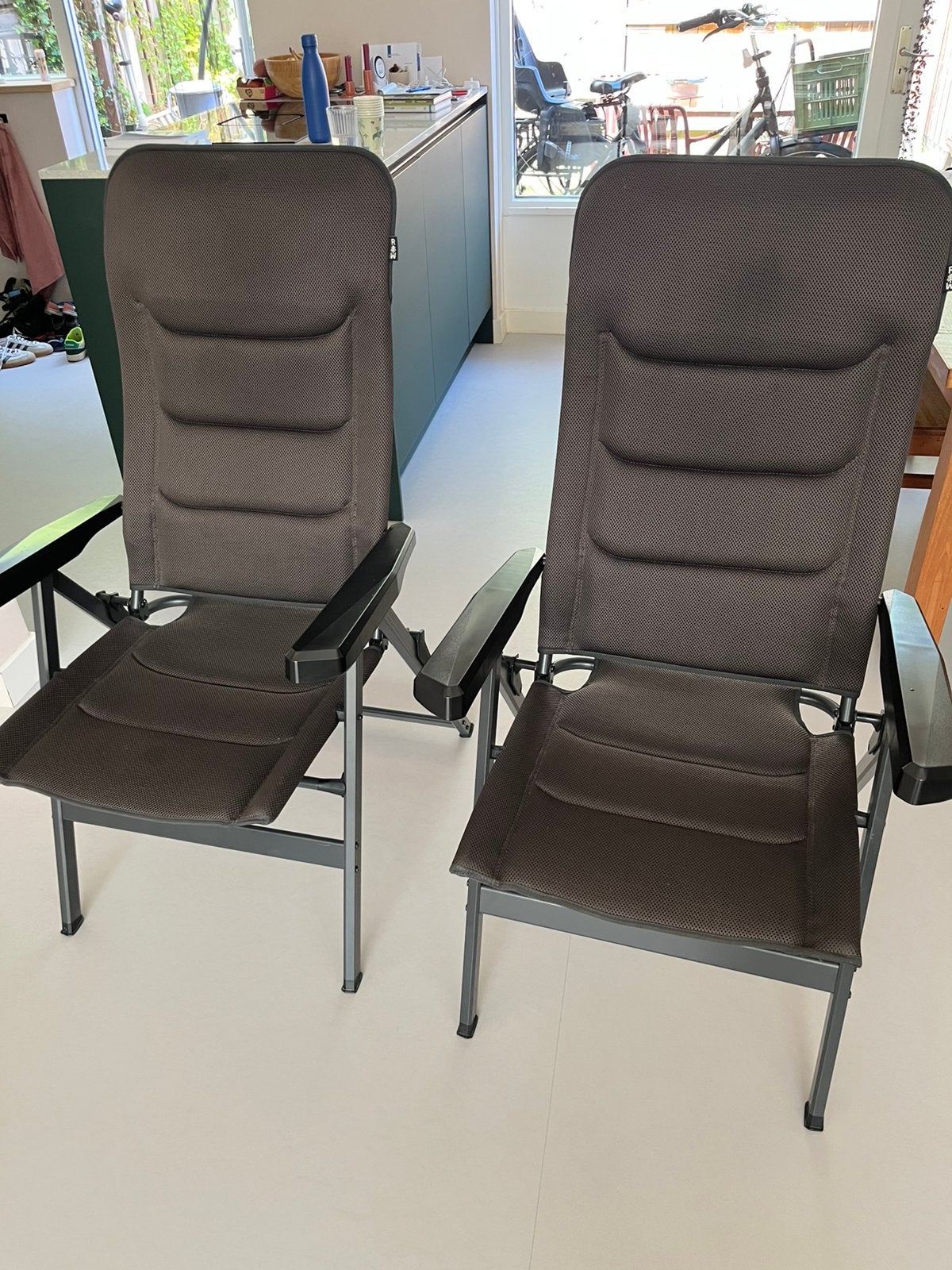 2 campingstoelen als nieuw!, Caravans en Kamperen, Kampeermeubelen, Ophalen, Zo goed als nieuw, Campingstoel
