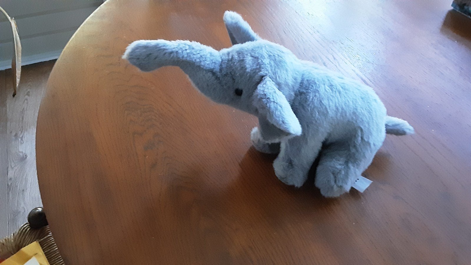 Schattige grijze olifant knuffel, Grijs, Ophalen of Verzenden, Zo goed als nieuw, Middelgroot (20 tot 80 cm)