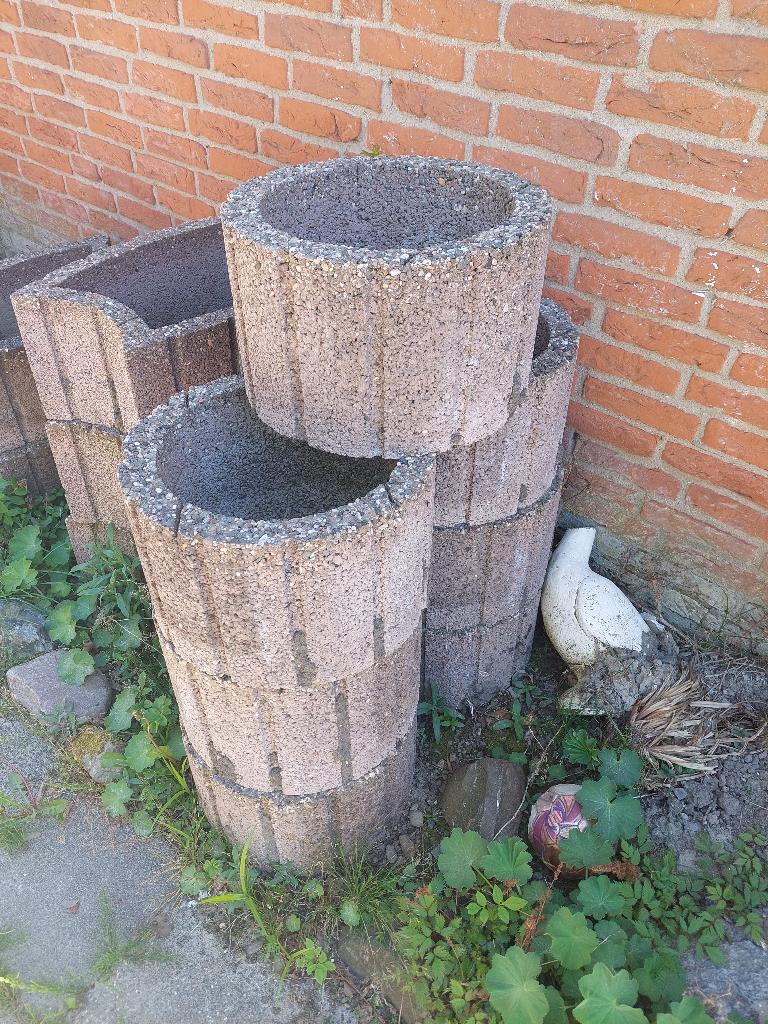 Stenen bloem bakken (gratis ophalen), Ophalen, Steen, Gebruikt, Minder dan 30 cm