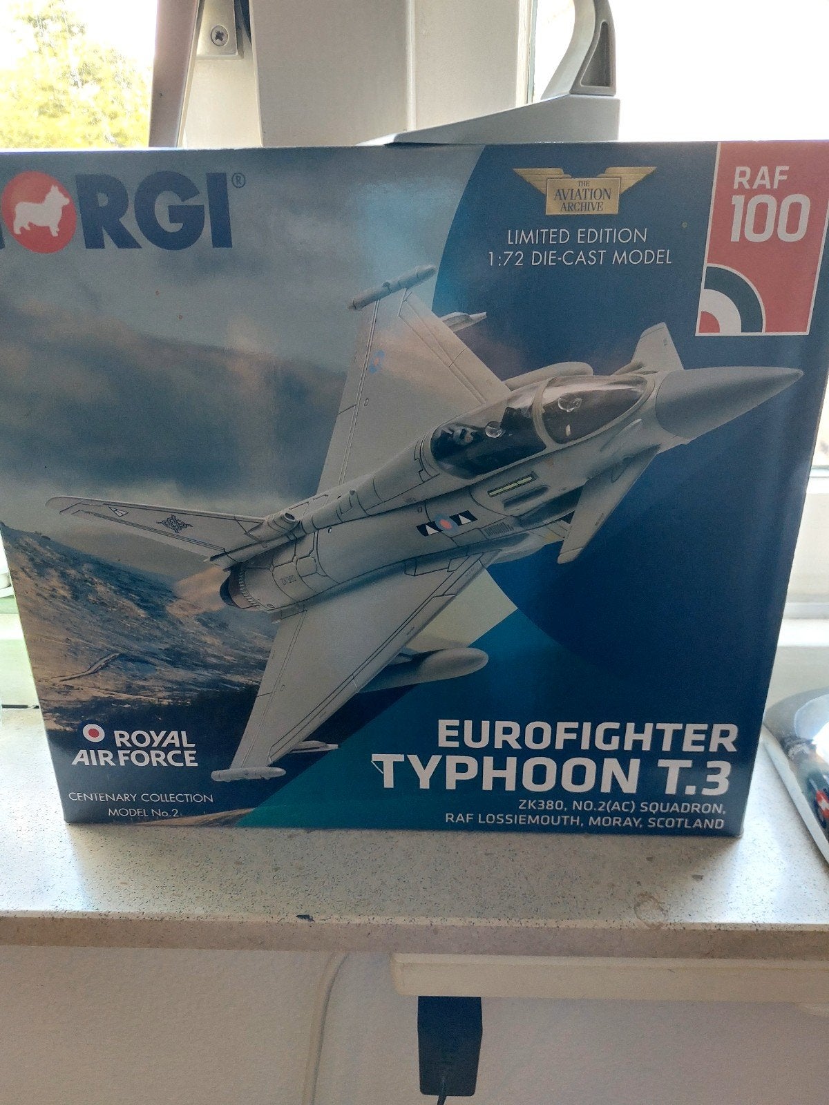 Corgi Eurofighter Typhoon T.3 RAF 100 Limited Edition, Overige merken, 1:72 tot 1:144, Gebruikt, Ophalen of Verzenden