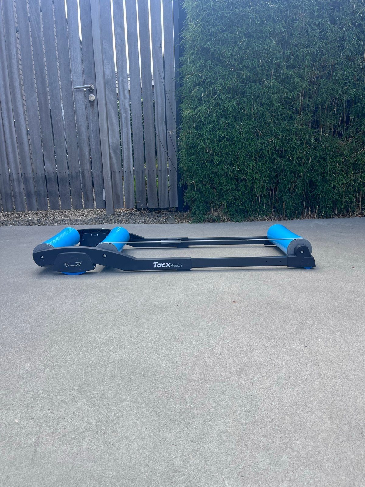 Tacx Galaxia Rollerbank met beugel, Aluminium, Zo goed als nieuw, Meer dan 20 versnellingen, 53 tot 57 cm