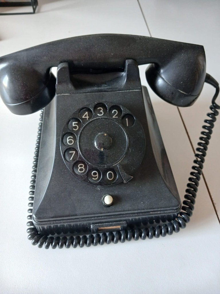 Zwarte bakelieten PTT telefoon (vintage), Ophalen of Verzenden, Gebruikt, Met draaischijf
