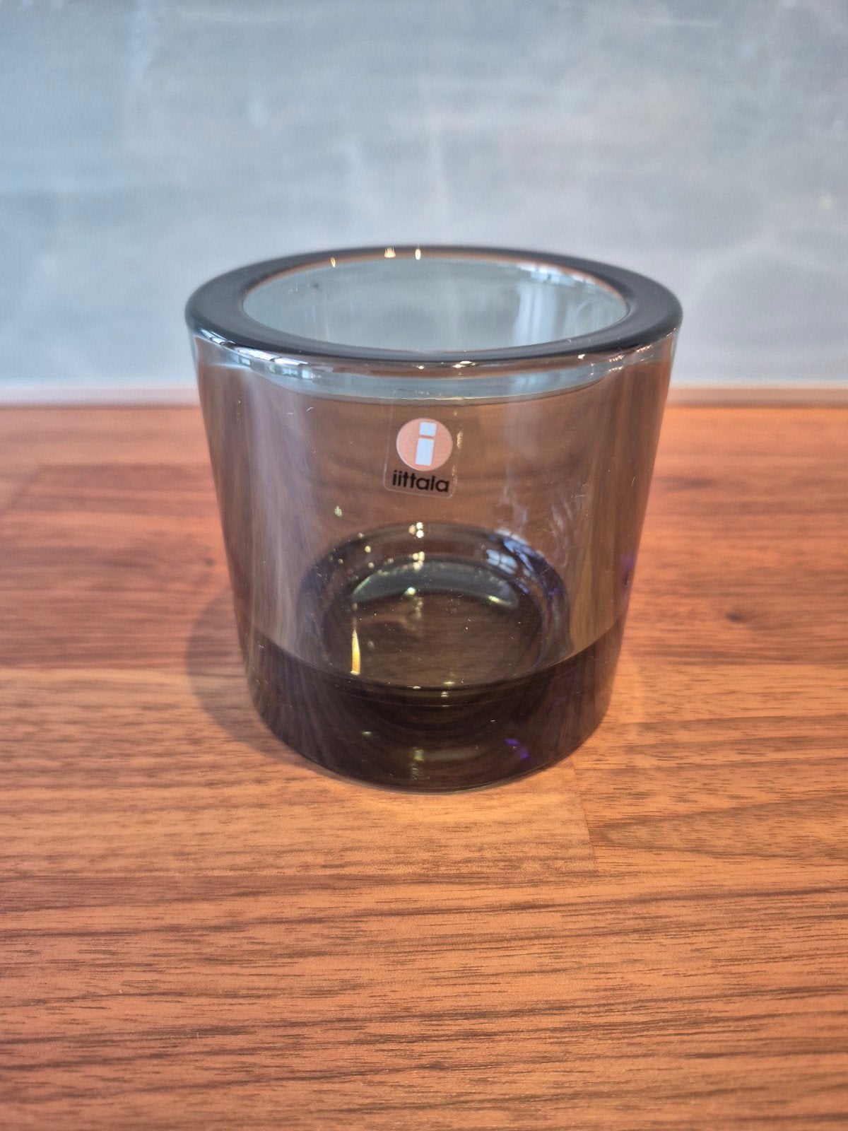 Iittala Kivi Waxinelichthouder Grijs 80mm, 8 cm, Waxinelichthouder, Ophalen of Verzenden, Glas