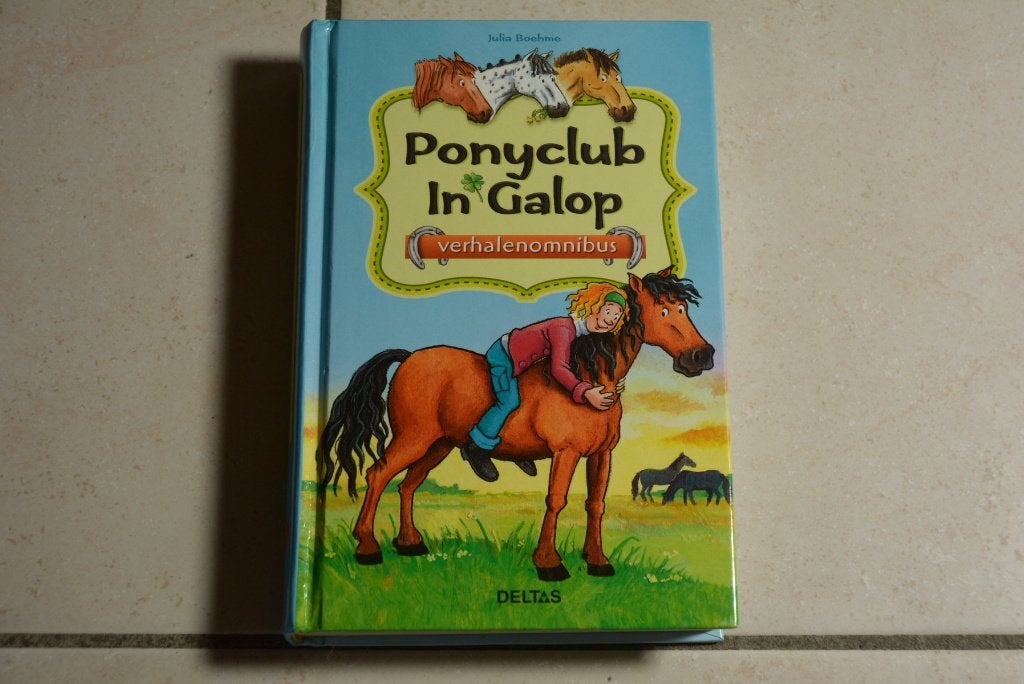 Omnibus Ponyclub in galop / Julia Boehme 8+, Ophalen of Verzenden, Gelezen, Fictie algemeen