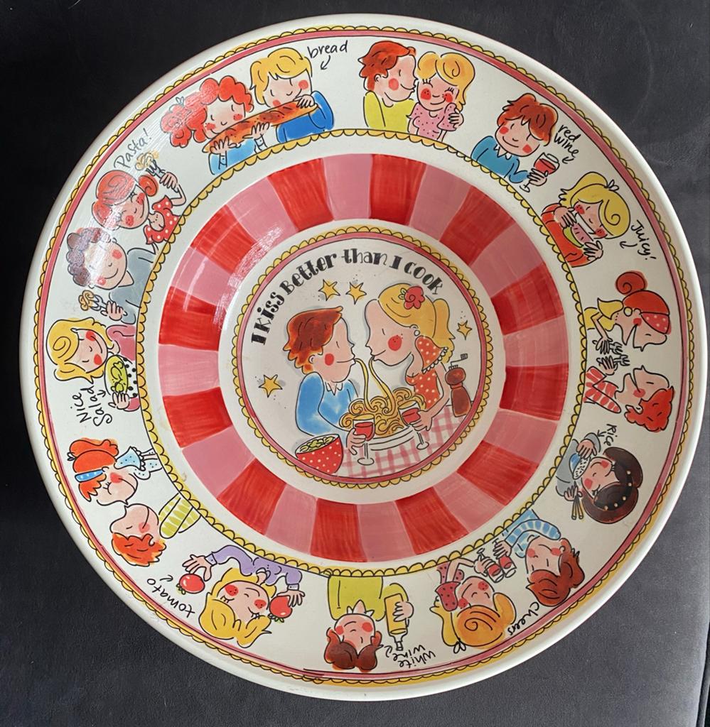 Grote pasta schaal, Huis en Inrichting, Keuken | Servies, Gebruikt, Keramiek, Ophalen of Verzenden, Schaal of Schalen