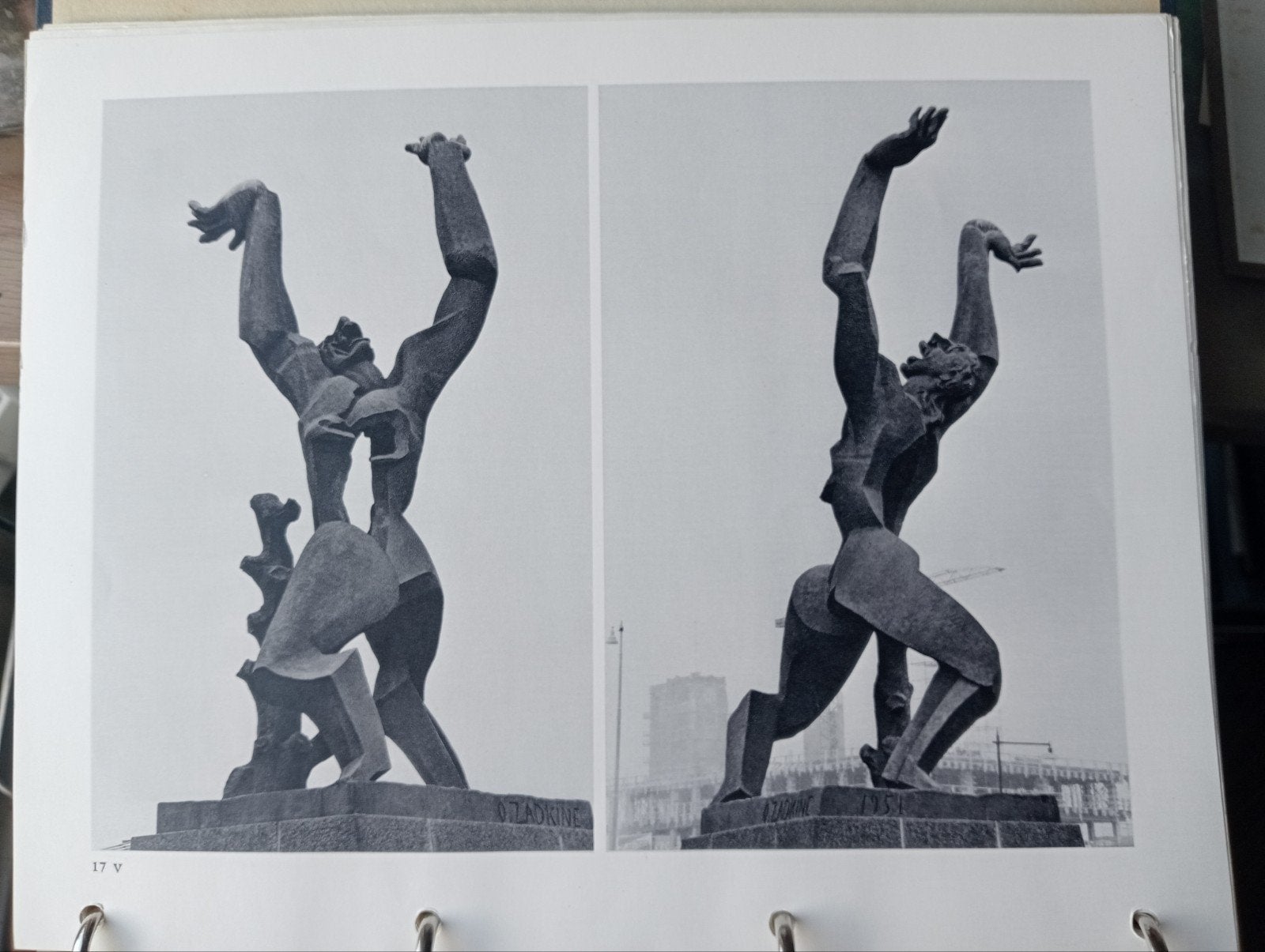 Ossip Zadkine 'De verwoeste stad' Fotoprent 1961, Ophalen of Verzenden, 1960 tot 1980, Gebruikt, Overige onderwerpen