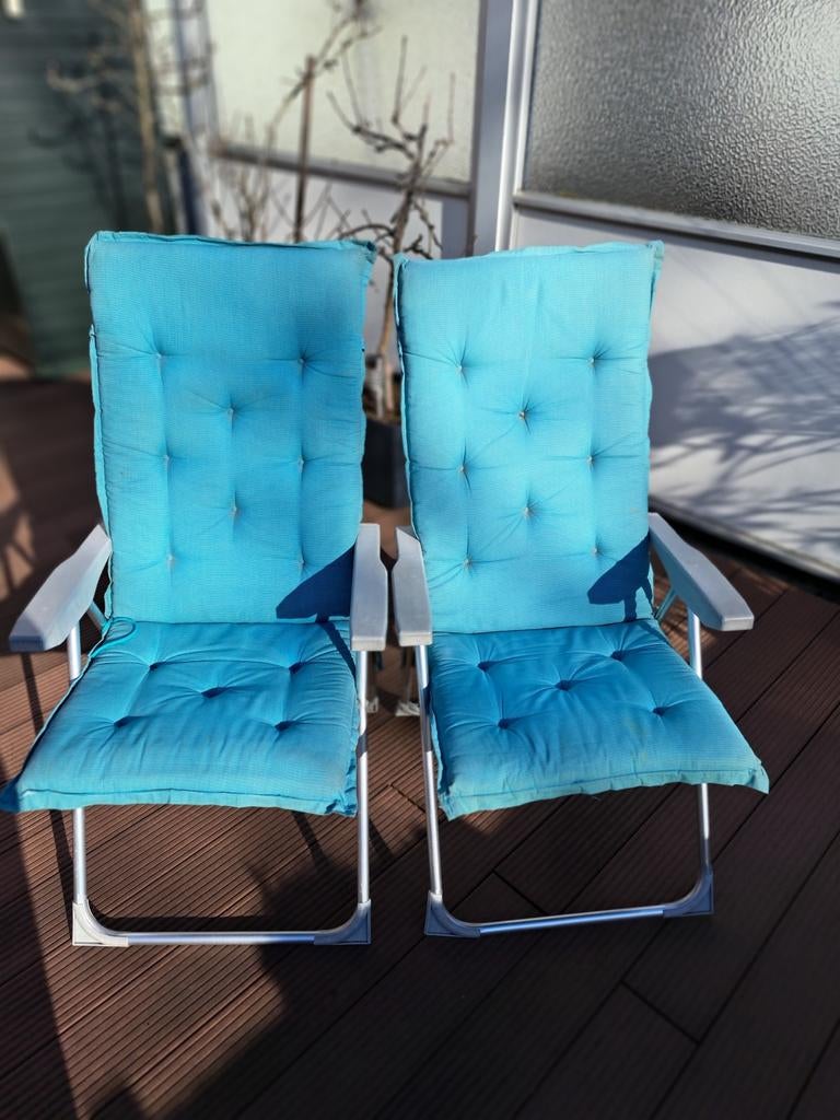 Tuinstoelen. 2 mooie inklapbare Tuinstoelen met kussens., Ophalen
