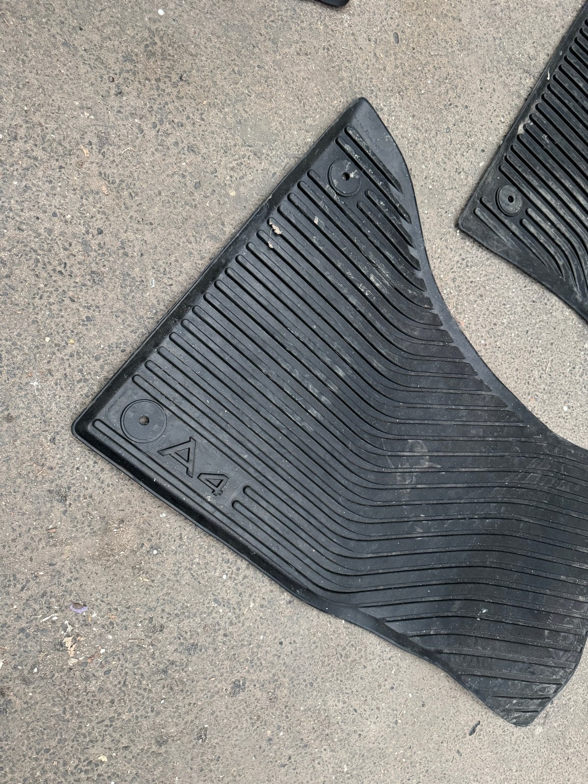 Originele Audi A4 b8/b8k5 rubberen automatten (set van 4), Ophalen of Verzenden, Gebruikt