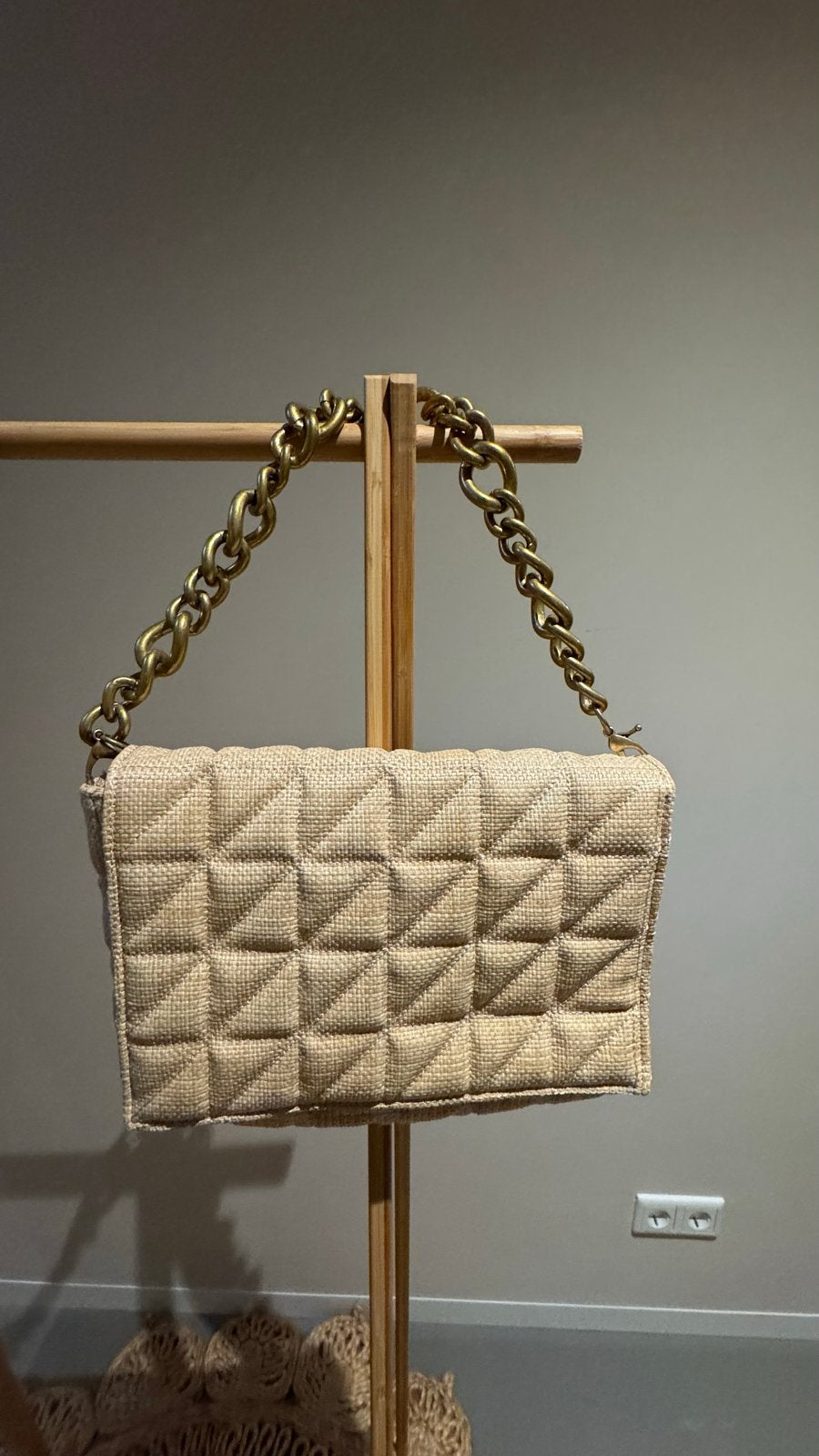 Zara  tas met ketting - Beige, Ophalen of Verzenden, Zo goed als nieuw, Beige, Schoudertasje